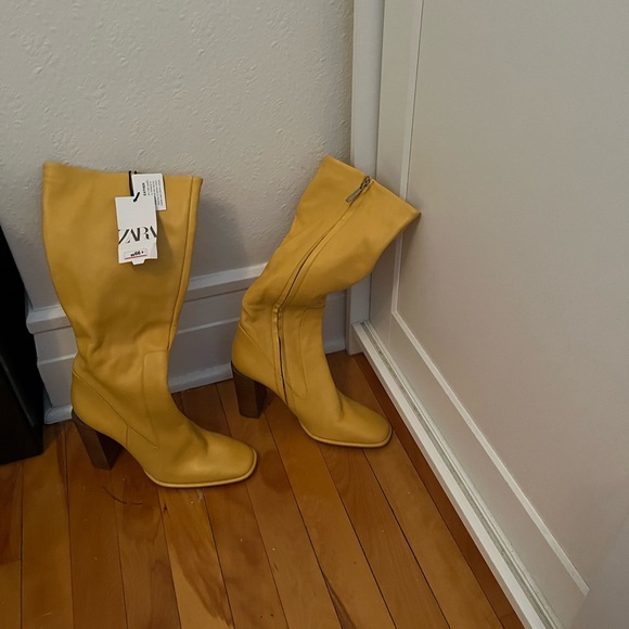 Zara Shoes 8 - Picture 1 of 3